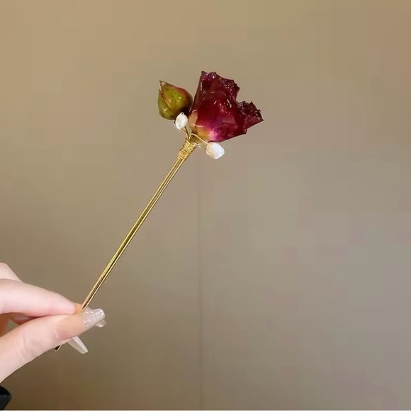 Rose Flower Hairpin Stick with Red Flower - Picture 2 of 6